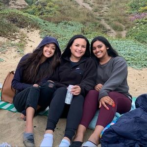 Meet your Posher, Rebekah